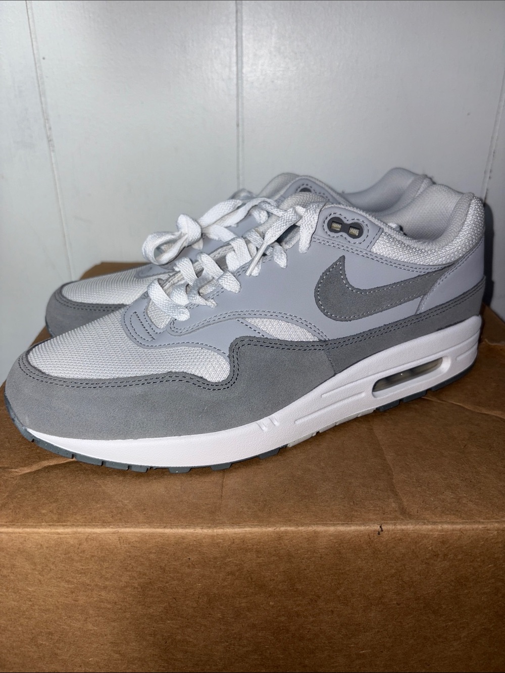Nike Men's Air Max 1 in Light Grey and Dark Grey size 10.5